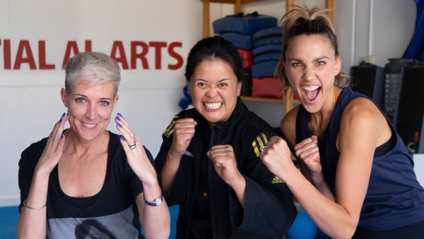 Self Defence with Jo Stanley &amp; Rachael Finch from The House of Wellness